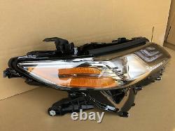 Full LED Headlight Assembly Right Passenger for 2018 2020 Toyota Camry XLE XSE