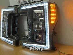 Boîte ouverte Morimoto Ford Super Duty (17-19) Phares à LED hybrides Xb Lf554