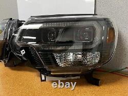 Phares à LED hybrides Morimoto Xb pour Toyota Tacoma (12-15) en boîte ouverte